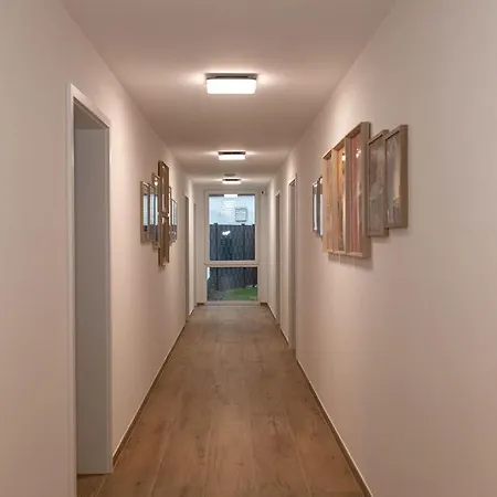 Apartment Mein Traeumchen Apartements- 4 Rot Stillvoll Und Zentral Uebernachten