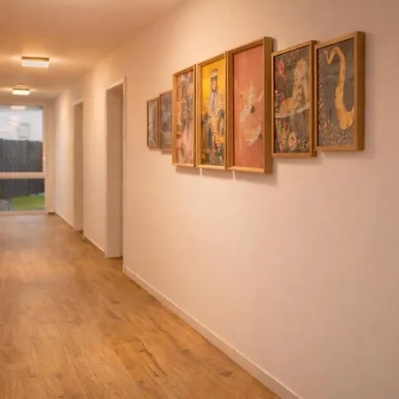 Appartement Mein Traeumchen Apartements- 4 Rot Stillvoll Und Zentral Uebernachten Bielefeld