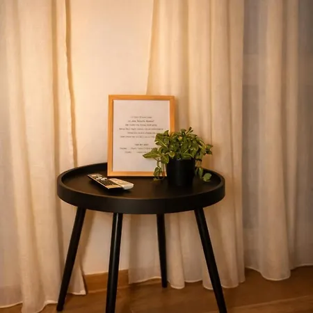 Apartmán Mein Traeumchen Apartements- 4 Rot Stillvoll Und Zentral Uebernachten Bielefeld