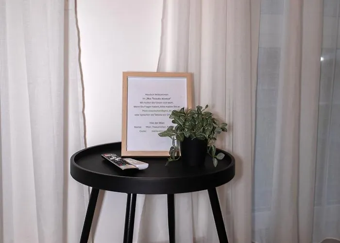 Mein Traeumchen Apartements- 4 Rot Stillvoll Und Zentral Uebernachten Appartamento Bielefeld