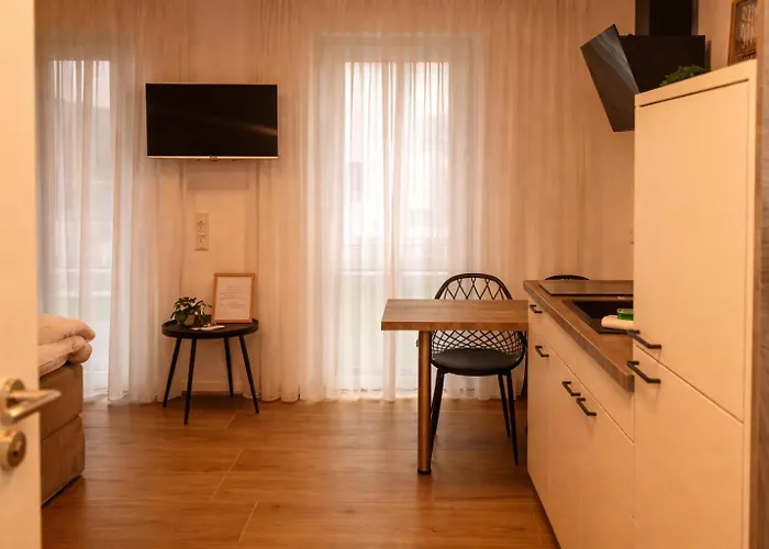 Apartamento Mein Träumchen Apartements- 4 Rot Stillvoll Und Zentral übernachten Bielefeld