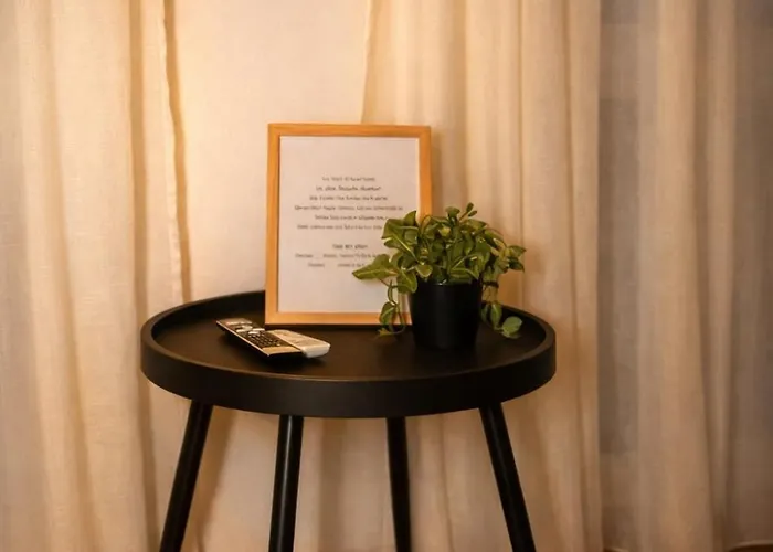 Apartamento Mein Traeumchen Apartements- 4 Rot Stillvoll Und Zentral Uebernachten Bielefeld