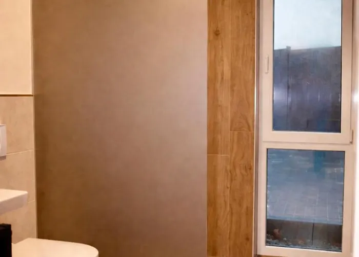 Mein Träumchen Apartements- 4 Rot Stillvoll Und Zentral übernachten * Bielefeld